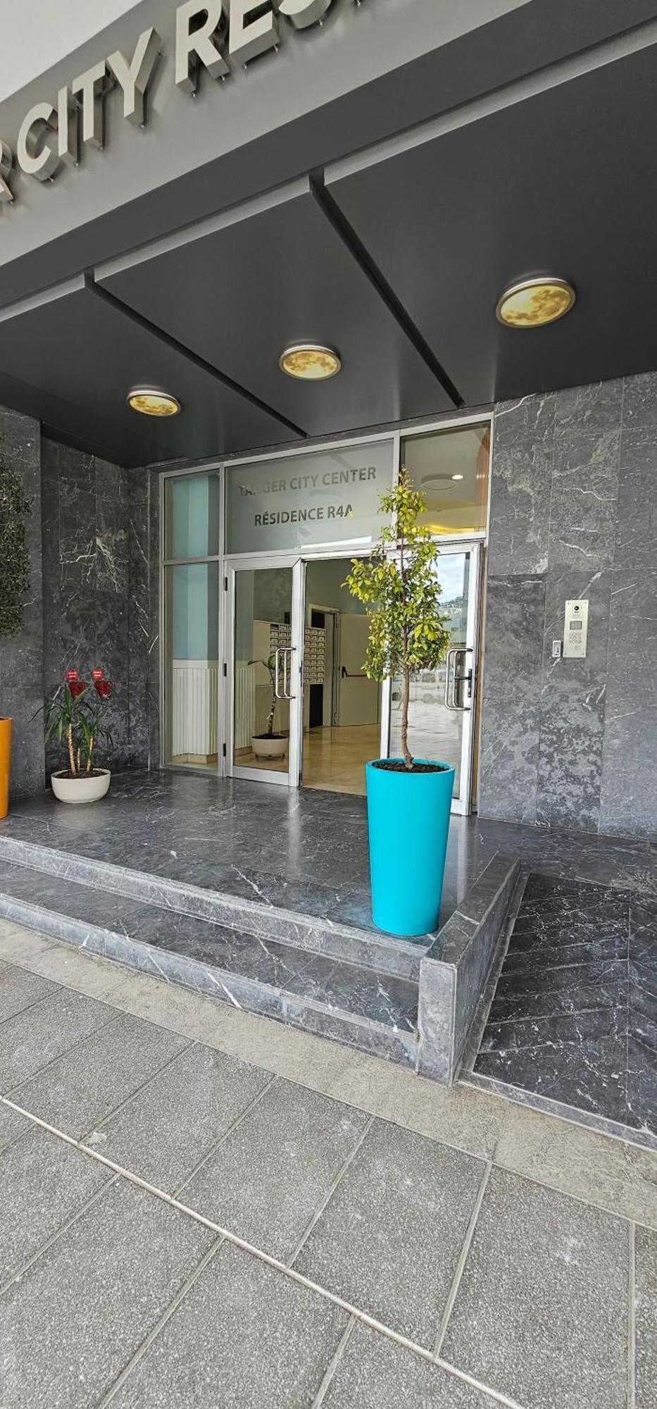 Luxury Apartment Near Tgv Station And The Beach Tânger Exterior foto